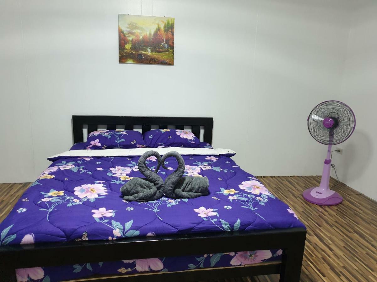Rung Inn Homestay ラノーン エクステリア 写真
