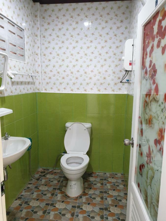 Rung Inn Homestay ラノーン エクステリア 写真